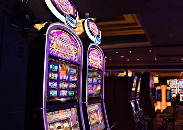 Pengguna menikmati hiburan terkontrol dengan tips responsible gaming yang diaplikasikan